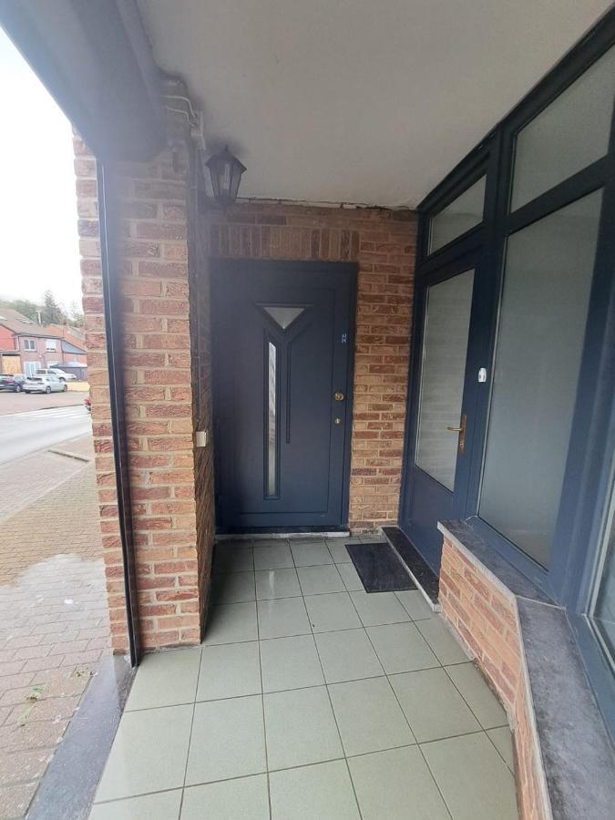 Gohyssart 51B 2 Bruxelles-Charleroi-Airport Villa Exteriör bild